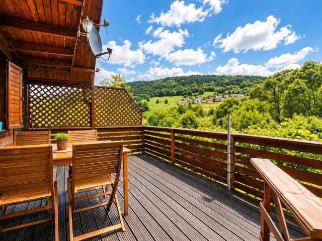 Dom na sprzedaż 3 pokoje suski, 55 m2, działka 1158 m2