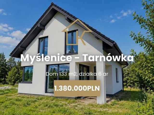 Dom na sprzedaż w Myślenicach. Zielona okolica. Estetyczne wykończenie