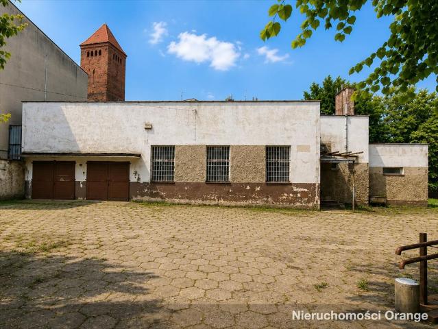 Dom w centrum Byczyny, 137 m², działka 473 m²