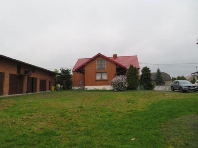 Dom na sprzedaż w Świba 15 900 m2 działek i zabudowa