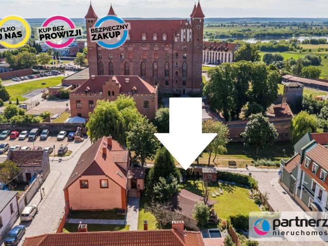 Dom na sprzedaż, Zamkowa