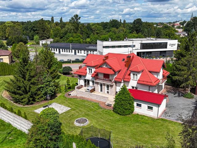 Dom na sprzedaż, Zakrzewska