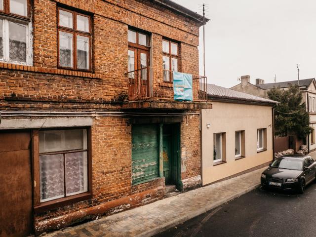 Dom na sprzedaż, Adama Asnyka