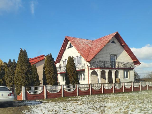 Dom na sprzedaż, Armii Krajowej