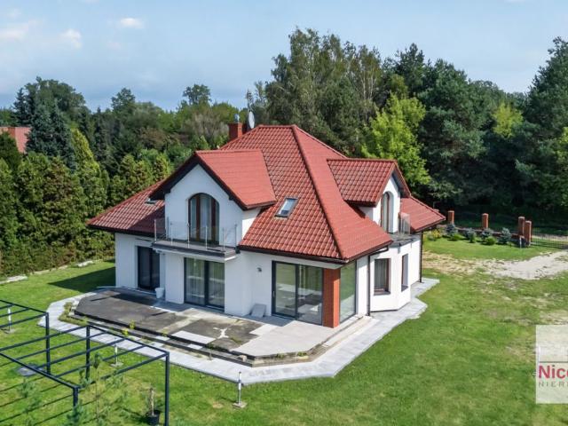 Dom na sprzedaż, Azalii