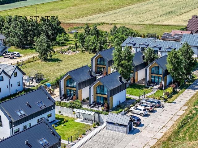 Dom na sprzedaż, Bohaterów Kaszubskich