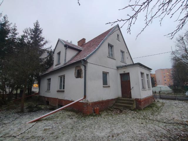 Dom na sprzedaż, Chłodna