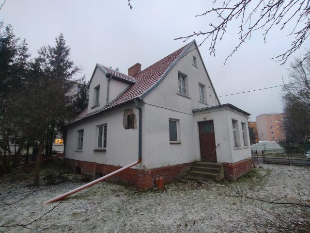 Dom na sprzedaż, Chłodna
