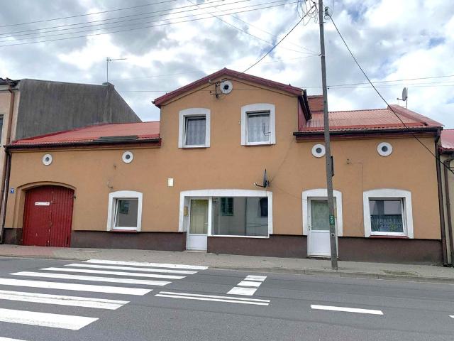 Dom na sprzedaż, Dekerta