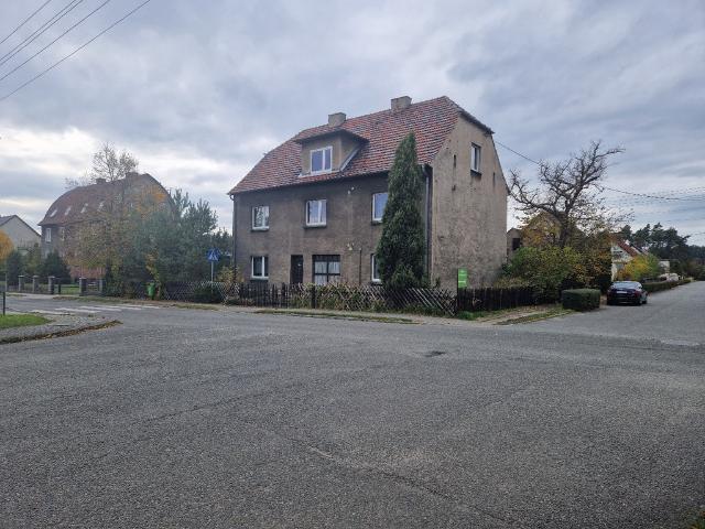 Dom na sprzedaż, Dworcowa