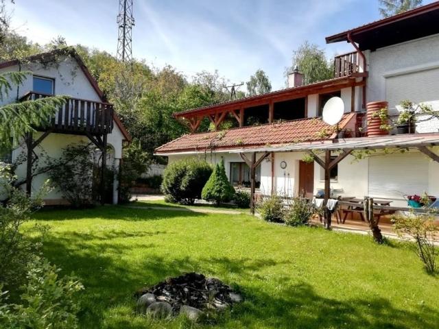 Dom na sprzedaż, Jelenia Góra, Czarne
