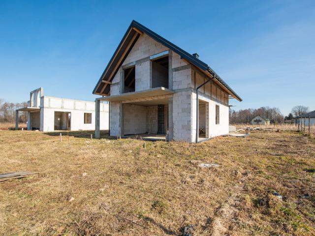Dom na sprzedaż, Kąty