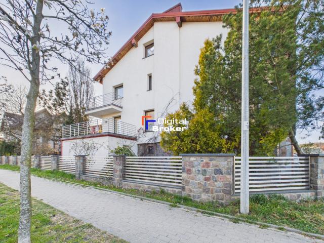 Dom na sprzedaż, Konopnickiej