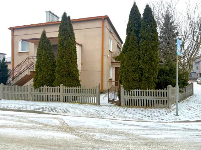 Dom na sprzedaż, Kochanowskiego