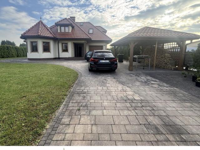 Dom na sprzedaż, Krosno