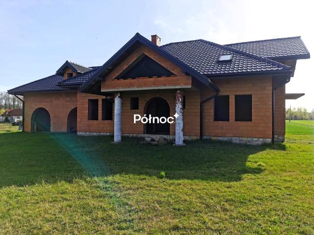 Dom na sprzedaż, Leśna