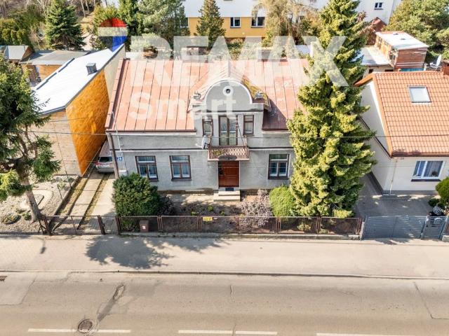 Dom na sprzedaż, Lewiczyńska