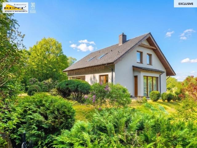 Dom na sprzedaż, Niepodległości