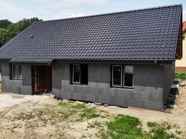 Dom na sprzedaż, Osadnicza