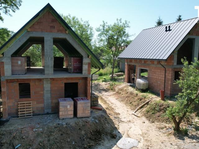 Dom na sprzedaż, Różana