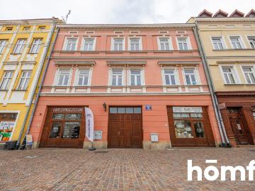 Dom na sprzedaż, Rynek