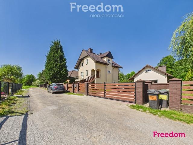 Dom na sprzedaż, Spokojna