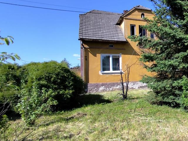 Dom na sprzedaż, Spacerowa