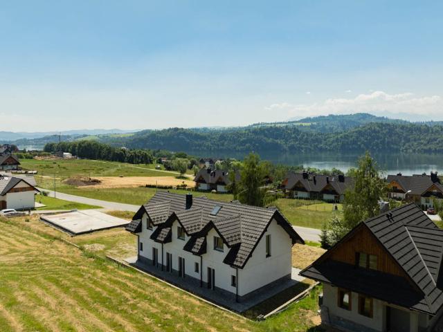 Dom na sprzedaż, Stylchyn