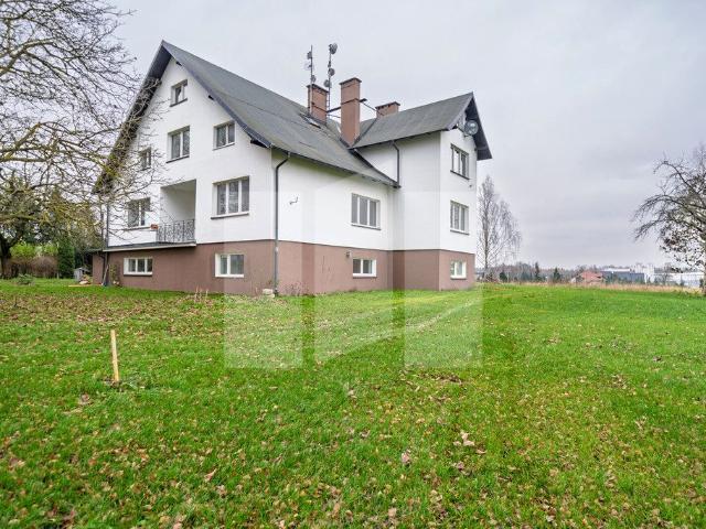 Dom na wynajem – 13 pokoi, Banino ul. Tredera
