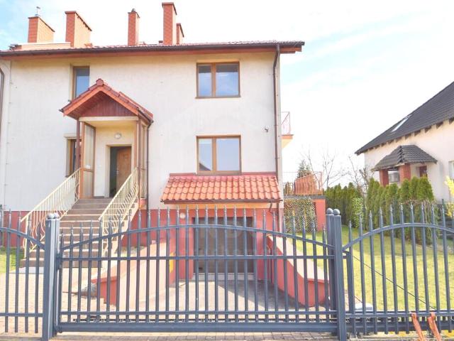 Dom na wynajem z 8 pokojami Opole, Kolonia Gosławicka