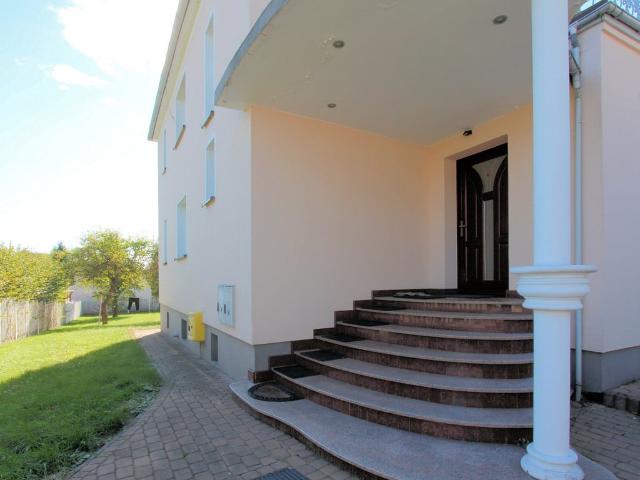 Dom na wynajem, Przysiółki