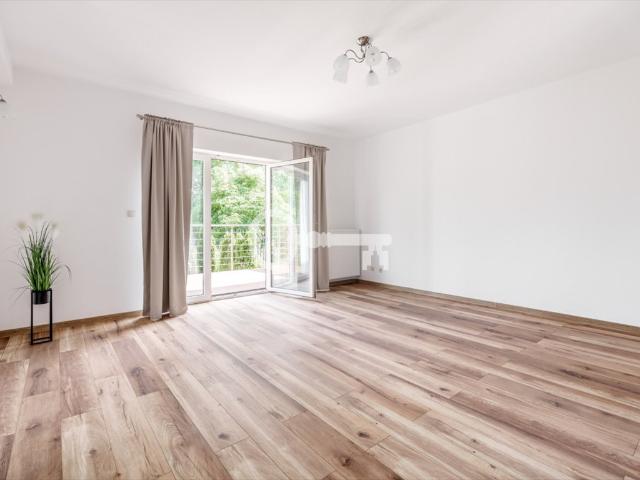 Dom na Zawadach dla rodziny 150 m², garaż, ogród