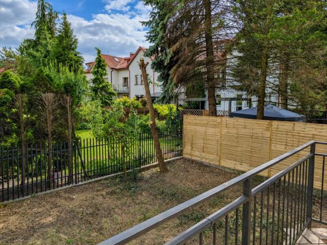 Przestronny dom 398 m² z potencjałem na Zaciszu polecam!