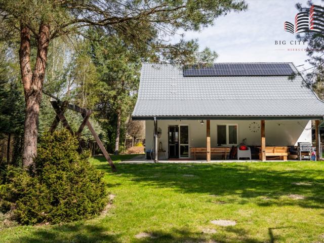 Dom nad jeziorem Rogóźno, 180 m2, 4 sypialnie, kominek