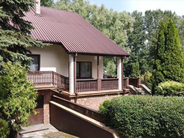 Dom nad Wisłą 220 m² spokojna okolica i taras
