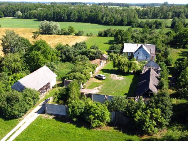 Dom, Saniki, 180.00 m², sprzedam dom
