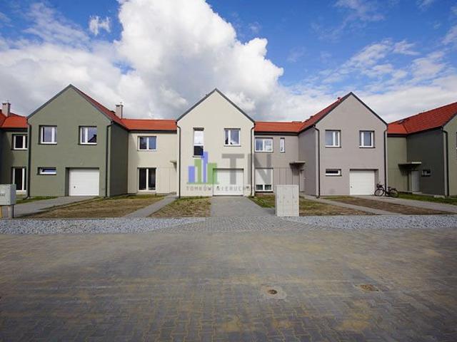 Dom skrajny 137 m² wysoki standard i ogrzewanie podłogowe