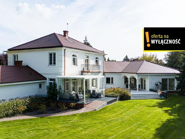Dom sprzedam, Chyby, Różana, 510 m2, cena: 4 950 000 zł