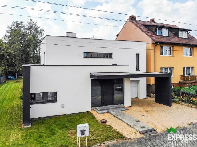 Dom sprzedam, CZĘSTOCHOWA, Karola Miarki, 243 m2, cena: 1 720 000 zł