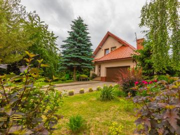 Dom sprzedam, Dąbrowica, 289 m2, cena: 1 750 000 zł