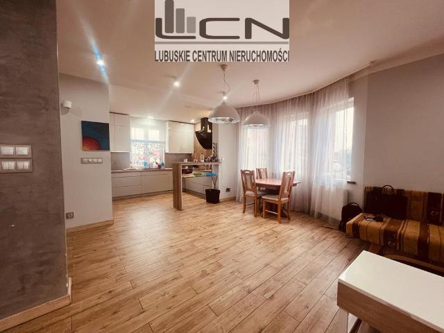 Dom sprzedam, KOSTRZYN NAD ODRĄ,, 220 m2, cena: 1 250 000 zł