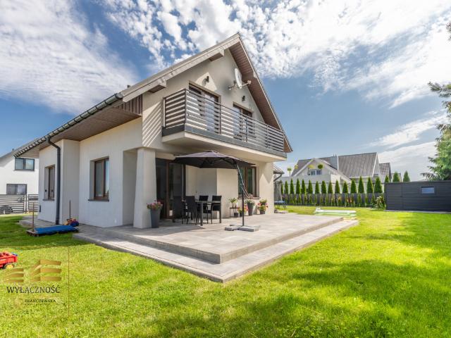 Dom sprzedam, Krępiec, 261 m2, cena: 1 499 000 zł