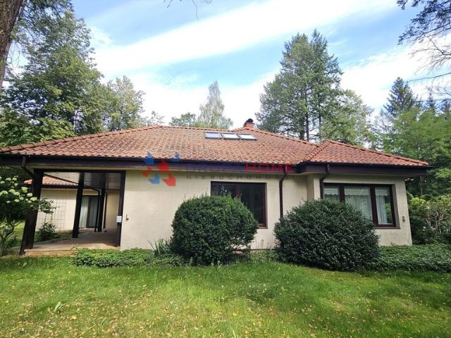 Dom sprzedam, MAGDALENKA,, 437 m2, cena: 1 990 000 zł