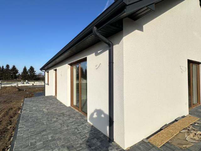 Dom sprzedam, Marianka, 105 m2, cena: 750 000 zł