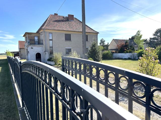 Dom sprzedam, Nakło, Strzelecka, 251 m2, cena: 769 000 zł