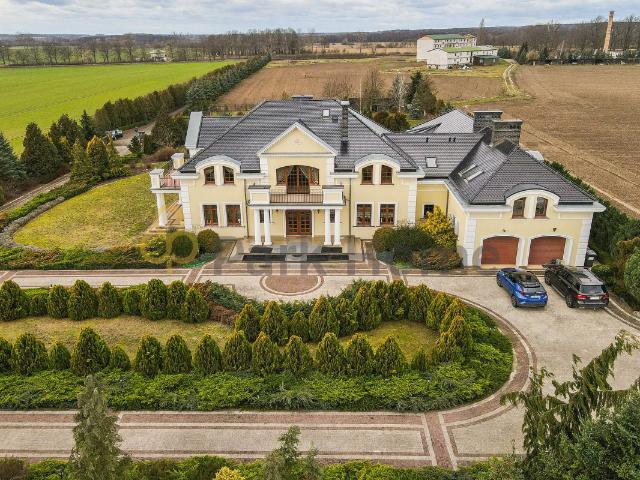 Dom sprzedam, Stypułów, 742 m2, cena: 5 500 000 zł