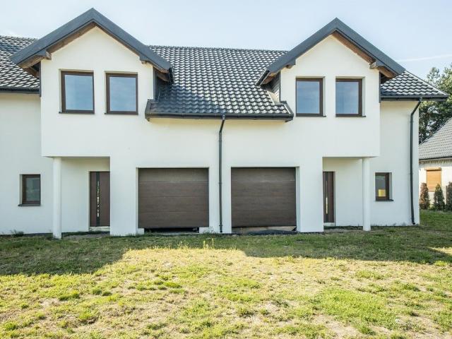 Dom szeregowy w stanie surowym – Krośniewice