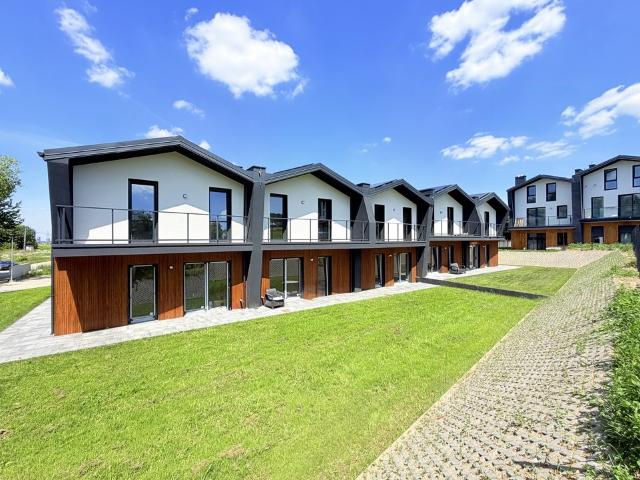 Dom szeregowy 111 m² z garażem i ogrzewaniem podłogowym