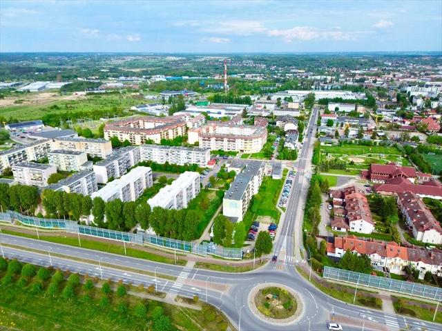 Dom szeregowy 130 m2 z garażem i ogródkiem w Słupsku