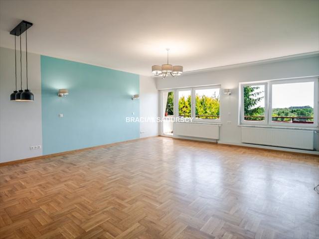 Dom po remoncie 166 m² + 67 m² gospodarcze, Nowa Huta zapraszam